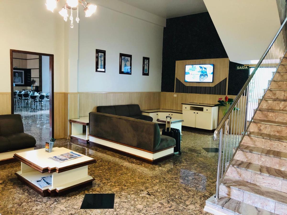Marca Hotel Medianeira ภายนอก รูปภาพ