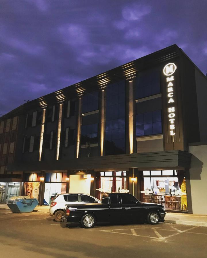 Marca Hotel Medianeira ภายนอก รูปภาพ